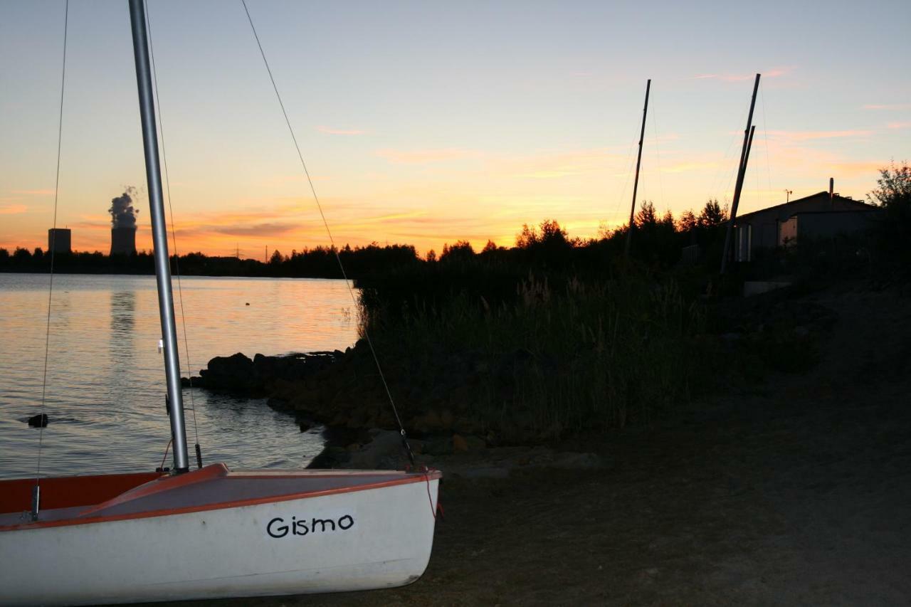 Strandhaus "Knuffeltje" Rötha Exteriör bild